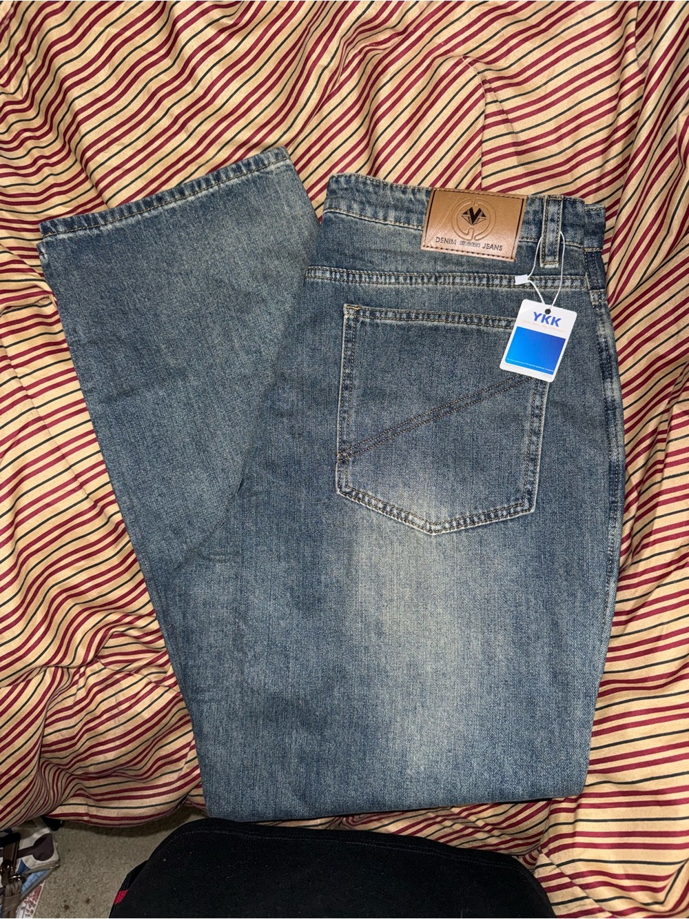 NWT Zhorefine Men's Blue Jeans 36x32